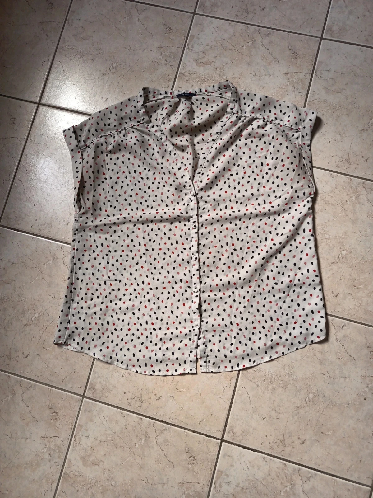 Blouse tachetée blanche